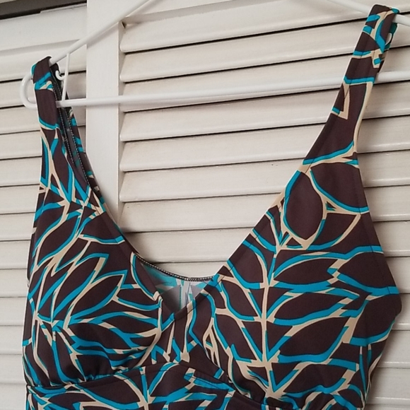 Tankini - Picture 3 of 6